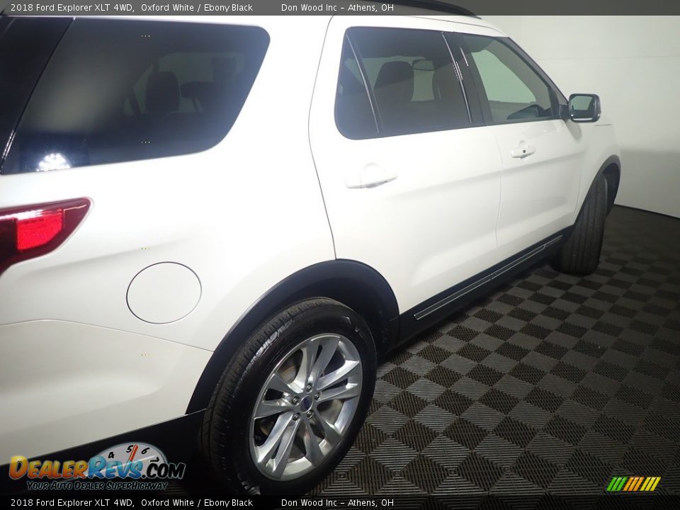 2018 Ford Explorer XLT 4WD Oxford White / Ebony Black Photo #23