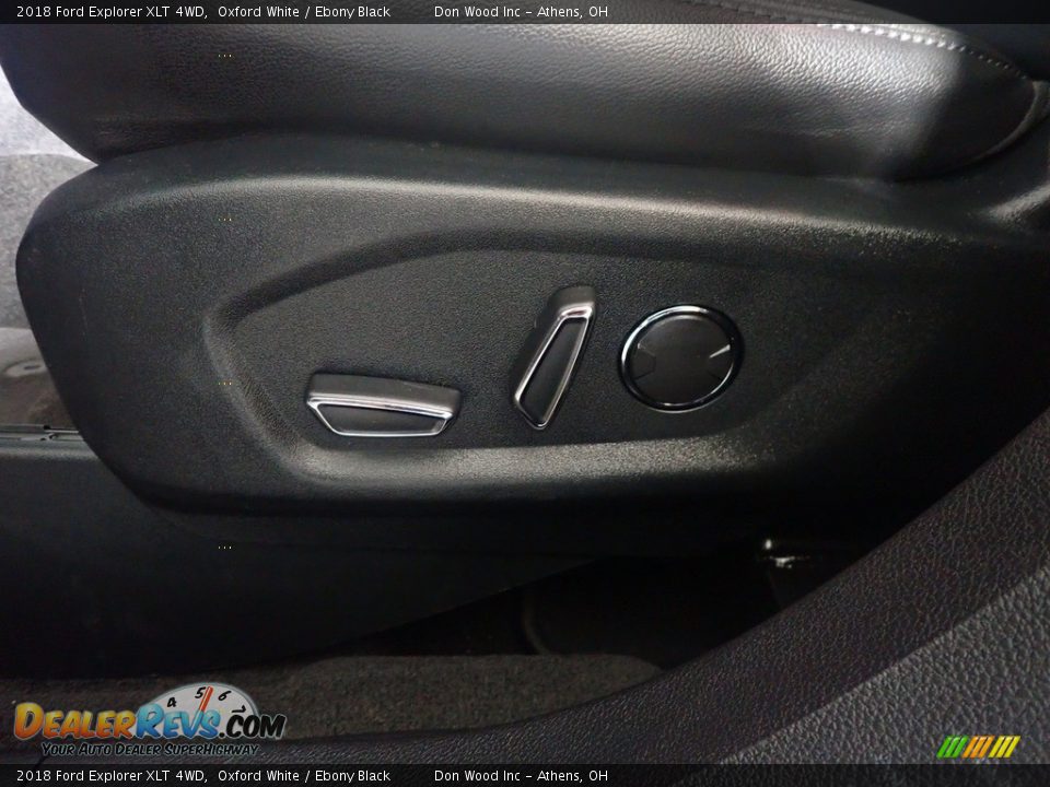 2018 Ford Explorer XLT 4WD Oxford White / Ebony Black Photo #28