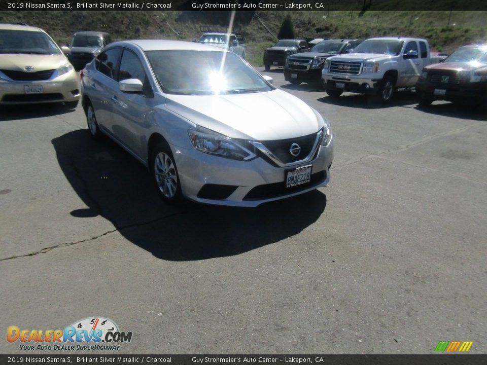 2019 Nissan Sentra S Brilliant Silver Metallic / Charcoal Photo #1