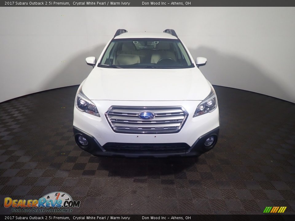 2017 Subaru Outback 2.5i Premium Crystal White Pearl / Warm Ivory Photo #6