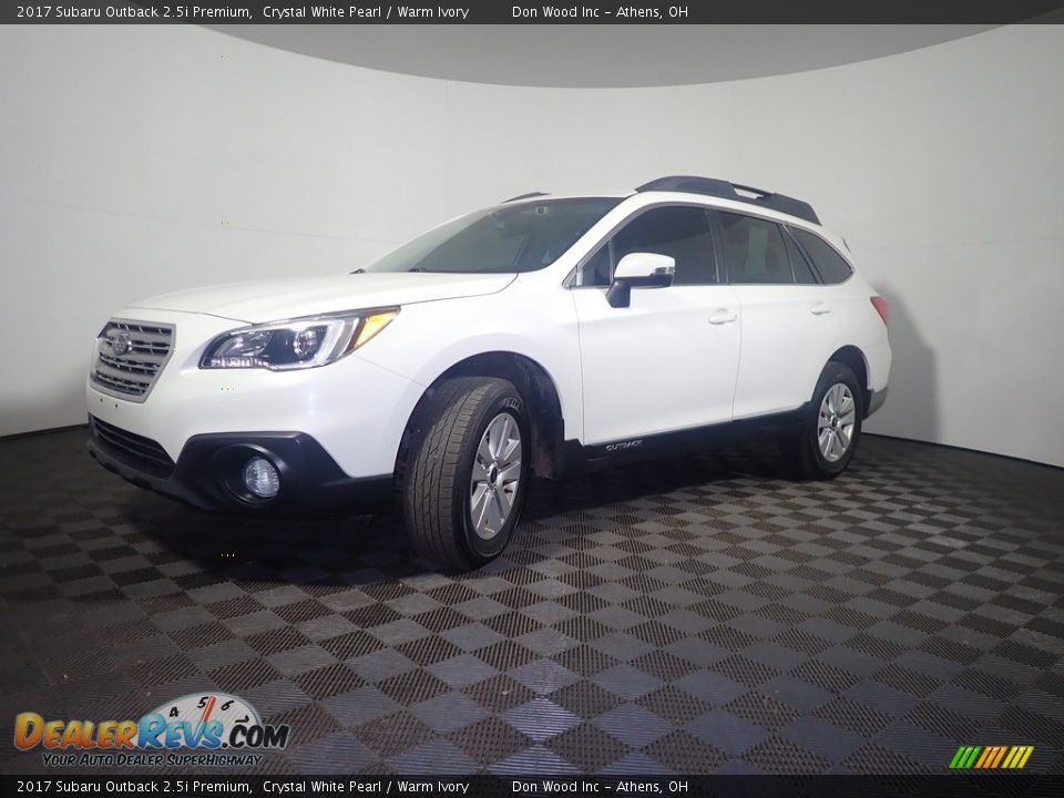 2017 Subaru Outback 2.5i Premium Crystal White Pearl / Warm Ivory Photo #9