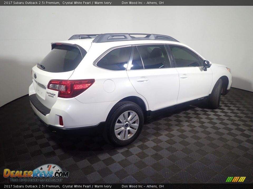 2017 Subaru Outback 2.5i Premium Crystal White Pearl / Warm Ivory Photo #19