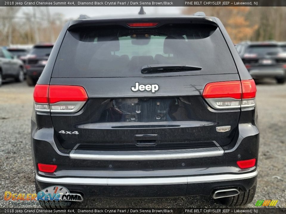 2018 Jeep Grand Cherokee Summit 4x4 Diamond Black Crystal Pearl / Dark Sienna Brown/Black Photo #5