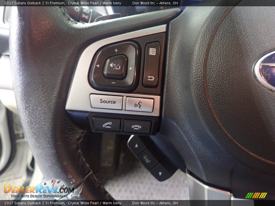2017 Subaru Outback 2.5i Premium Crystal White Pearl / Warm Ivory Photo #31