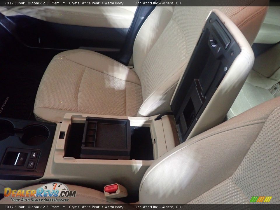 2017 Subaru Outback 2.5i Premium Crystal White Pearl / Warm Ivory Photo #35
