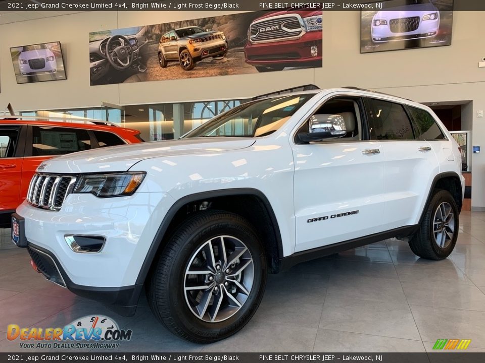2021 Jeep Grand Cherokee Limited 4x4 Bright White / Light Frost Beige/Black Photo #1