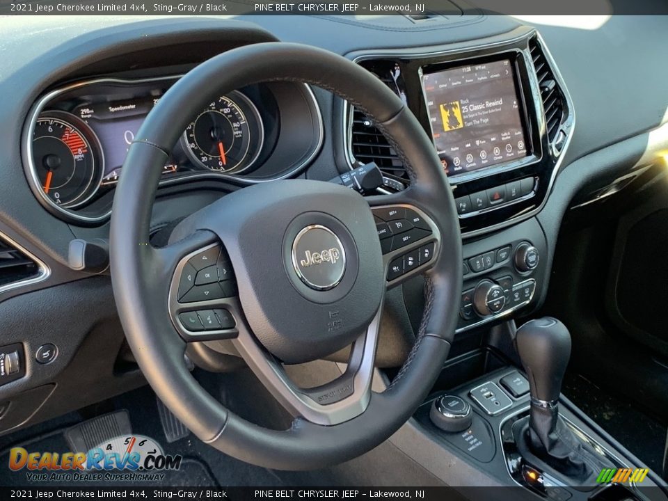2021 Jeep Cherokee Limited 4x4 Steering Wheel Photo #13