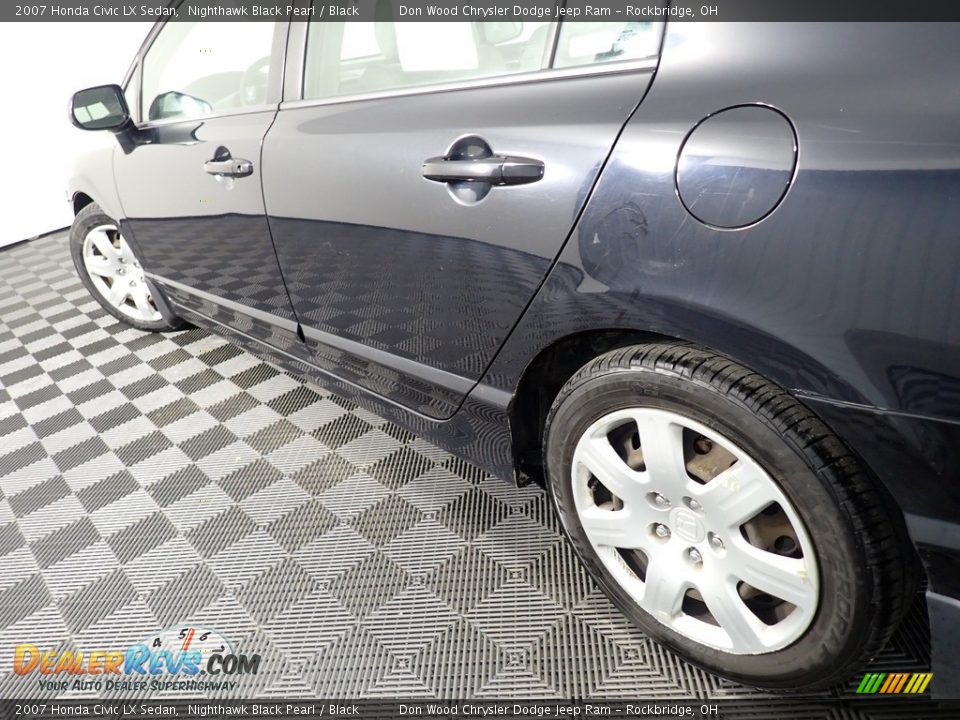 2007 Honda Civic LX Sedan Nighthawk Black Pearl / Black Photo #9