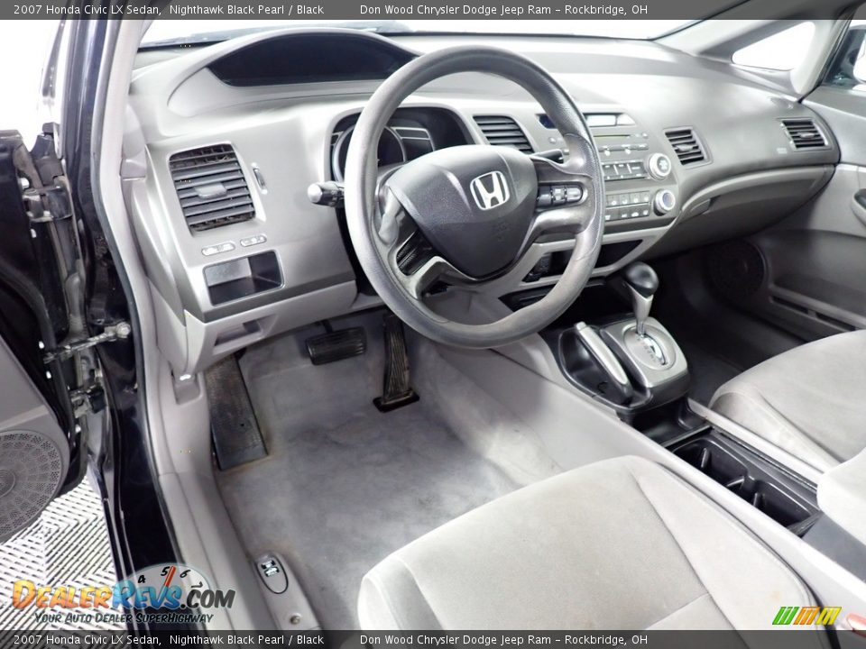 2007 Honda Civic LX Sedan Nighthawk Black Pearl / Black Photo #26