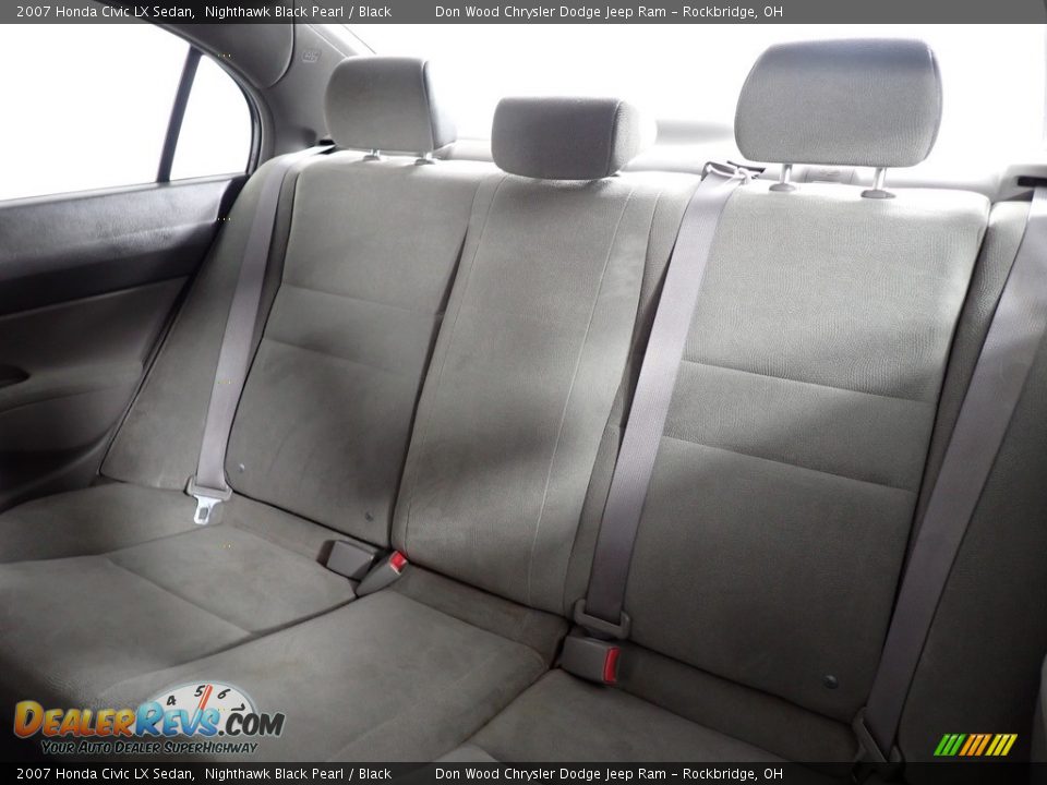 2007 Honda Civic LX Sedan Nighthawk Black Pearl / Black Photo #27