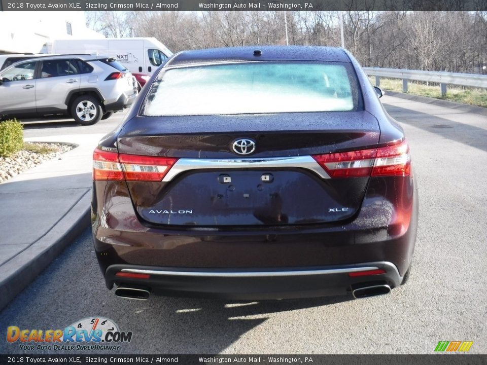 2018 Toyota Avalon XLE Sizzling Crimson Mica / Almond Photo #15