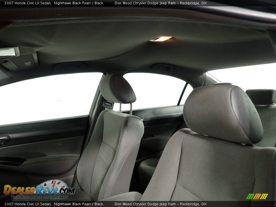 2007 Honda Civic LX Sedan Nighthawk Black Pearl / Black Photo #36