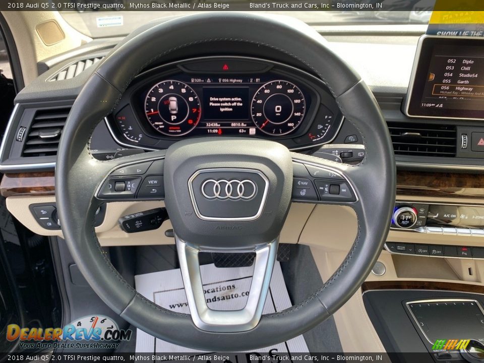 2018 Audi Q5 2.0 TFSI Prestige quattro Steering Wheel Photo #17