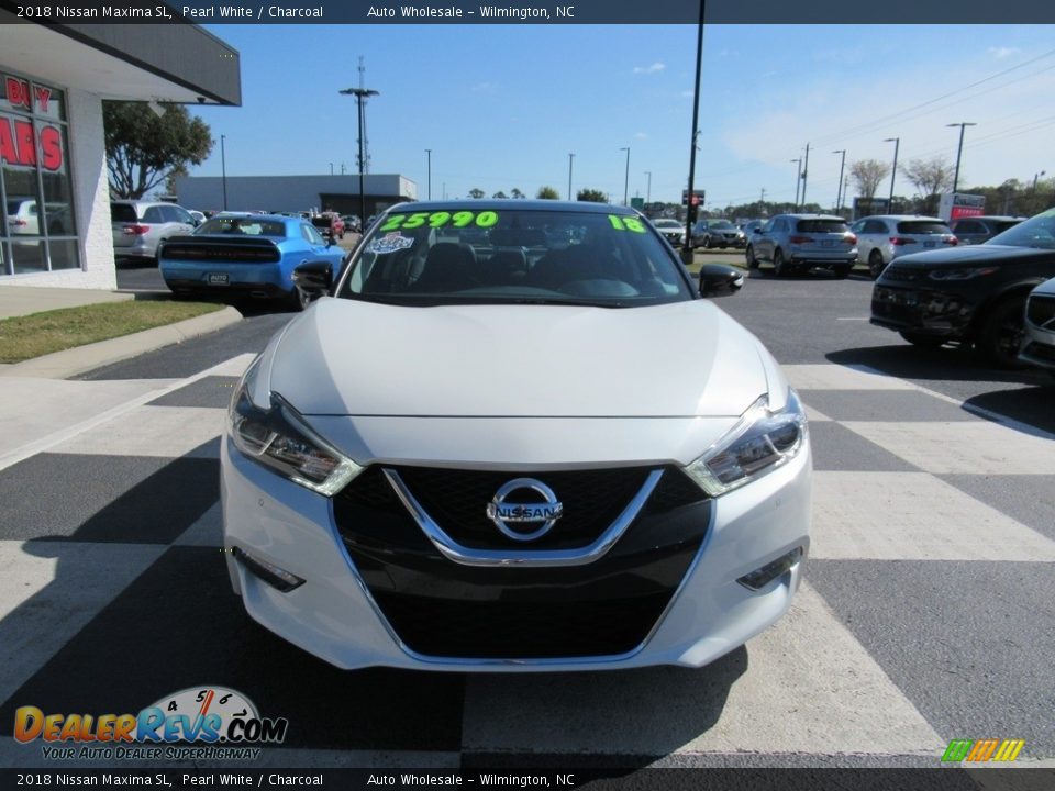 2018 Nissan Maxima SL Pearl White / Charcoal Photo #2