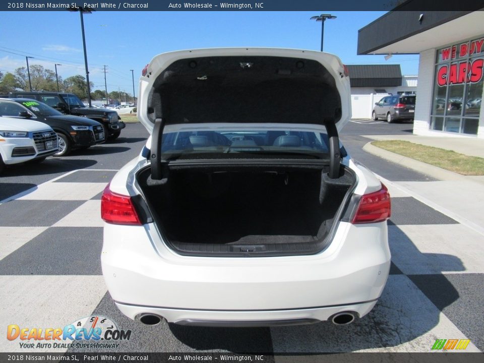 2018 Nissan Maxima SL Pearl White / Charcoal Photo #5