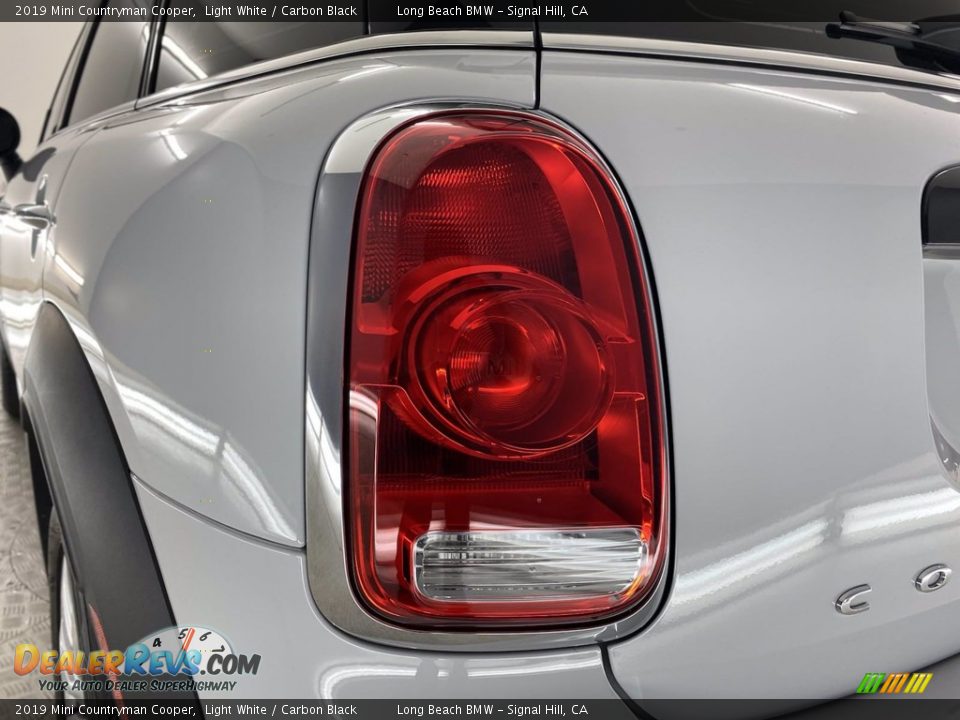 2019 Mini Countryman Cooper Light White / Carbon Black Photo #9