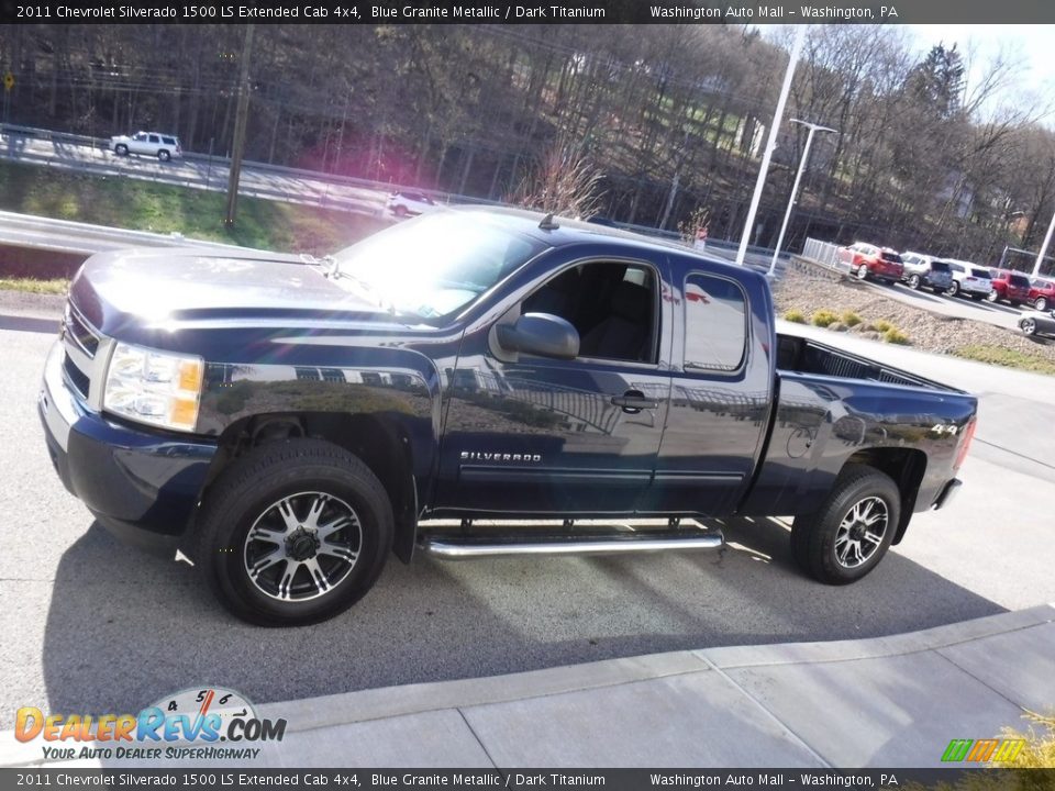 2011 Chevrolet Silverado 1500 LS Extended Cab 4x4 Blue Granite Metallic / Dark Titanium Photo #11