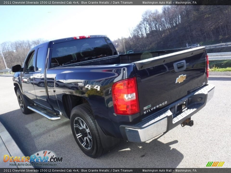 2011 Chevrolet Silverado 1500 LS Extended Cab 4x4 Blue Granite Metallic / Dark Titanium Photo #12