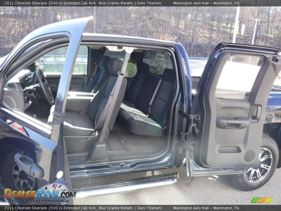 2011 Chevrolet Silverado 1500 LS Extended Cab 4x4 Blue Granite Metallic / Dark Titanium Photo #16