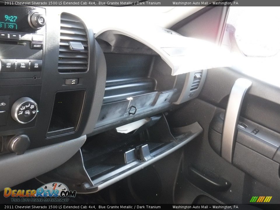 2011 Chevrolet Silverado 1500 LS Extended Cab 4x4 Blue Granite Metallic / Dark Titanium Photo #23