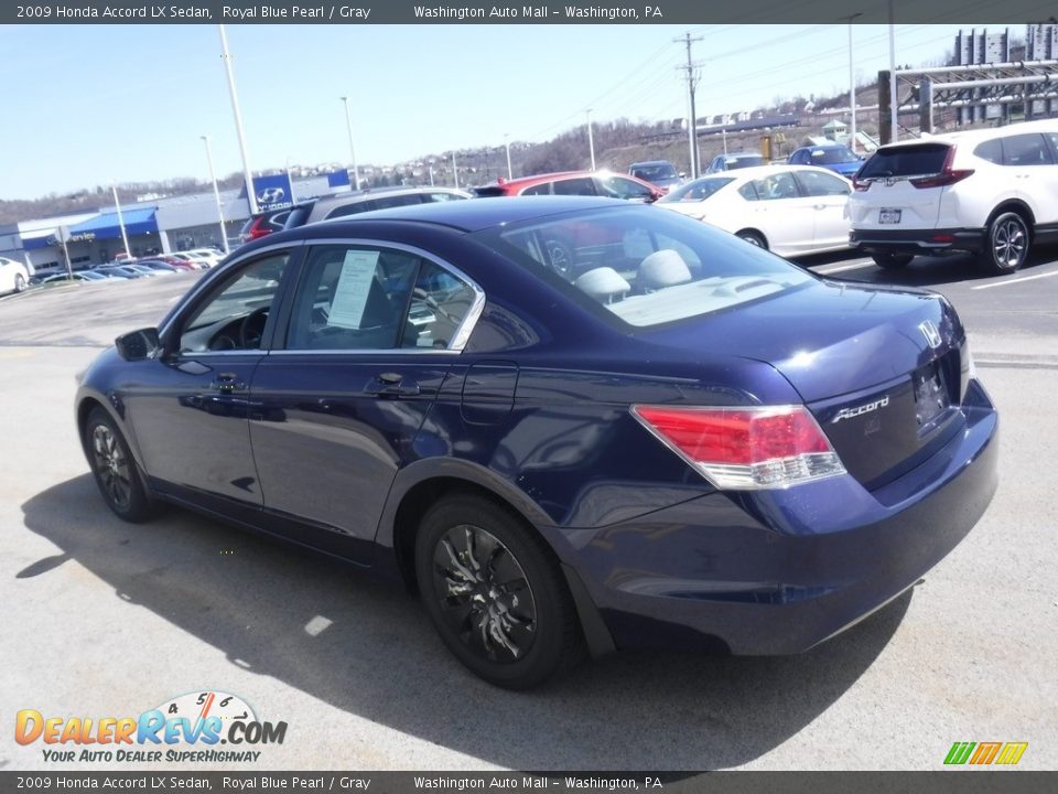 2009 Honda Accord LX Sedan Royal Blue Pearl / Gray Photo #6