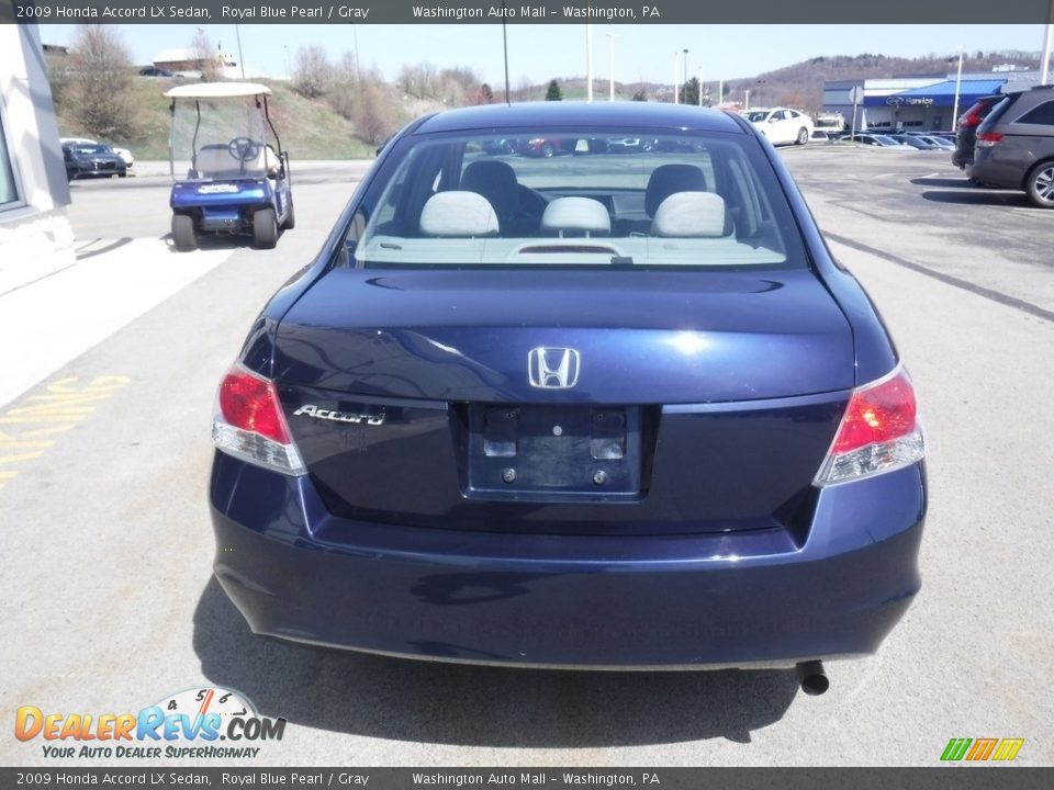 2009 Honda Accord LX Sedan Royal Blue Pearl / Gray Photo #7