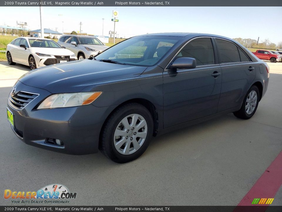 2009 Toyota Camry XLE V6 Magnetic Gray Metallic / Ash Photo #2