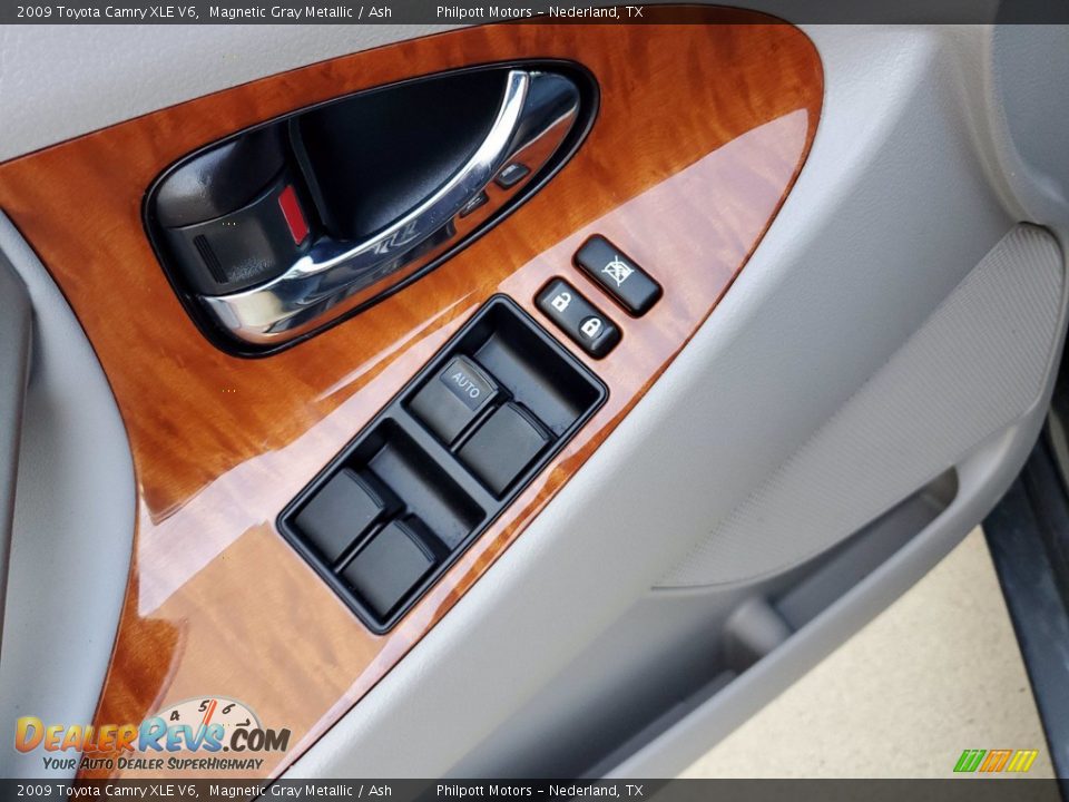 2009 Toyota Camry XLE V6 Magnetic Gray Metallic / Ash Photo #14