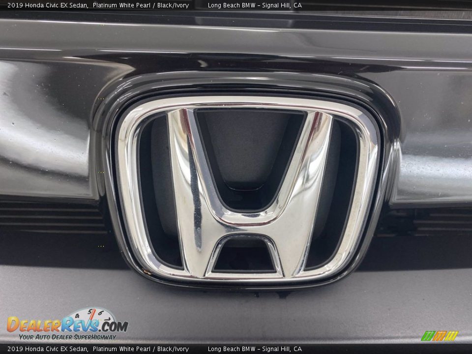 2019 Honda Civic EX Sedan Platinum White Pearl / Black/Ivory Photo #8