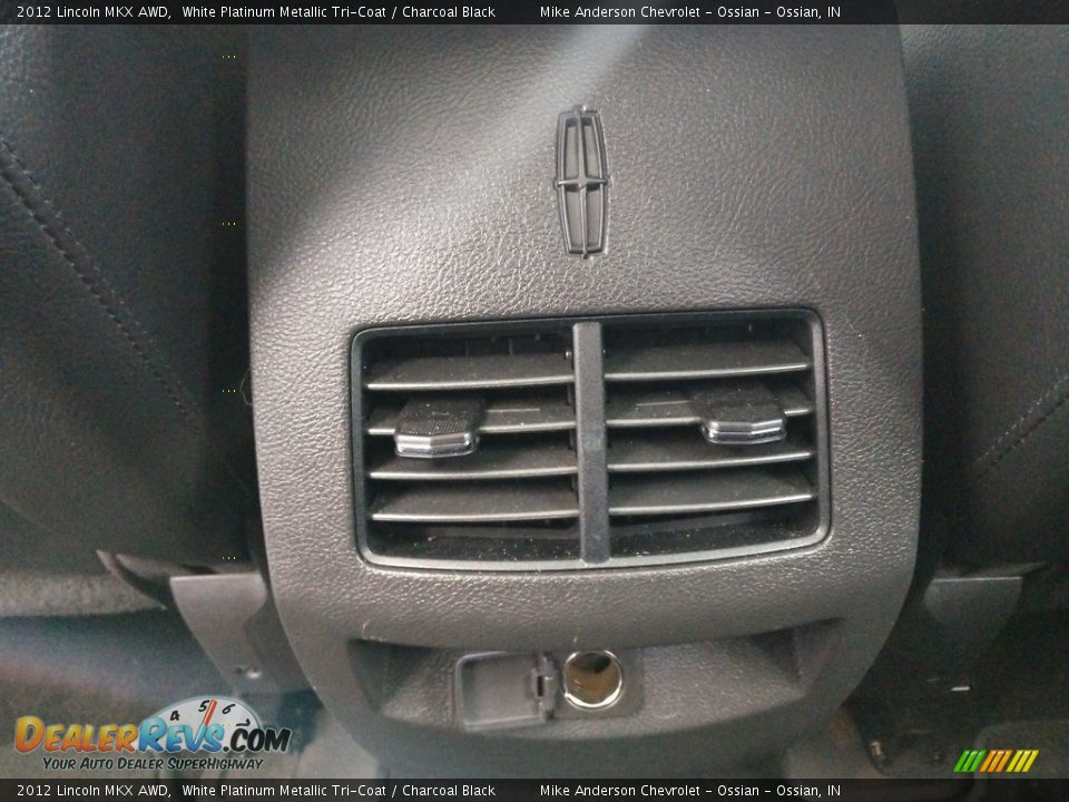 2012 Lincoln MKX AWD White Platinum Metallic Tri-Coat / Charcoal Black Photo #19