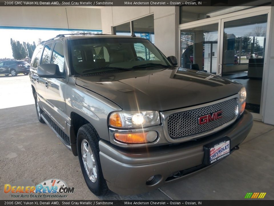 2006 GMC Yukon XL Denali AWD Steel Gray Metallic / Sandstone Photo #2