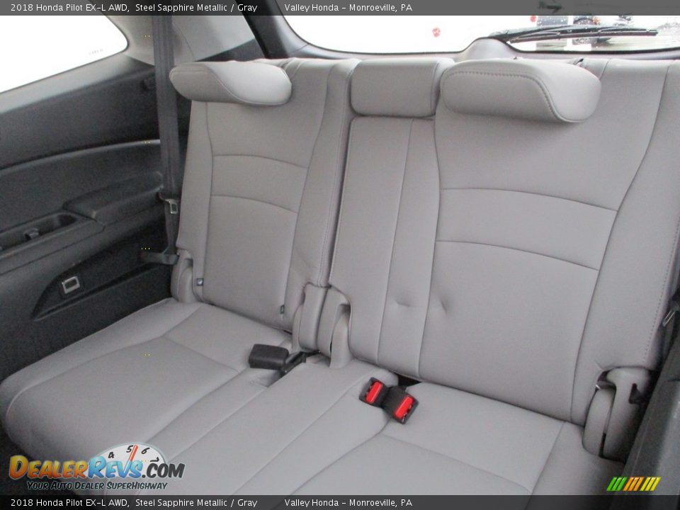 Rear Seat of 2018 Honda Pilot EX-L AWD Photo #13