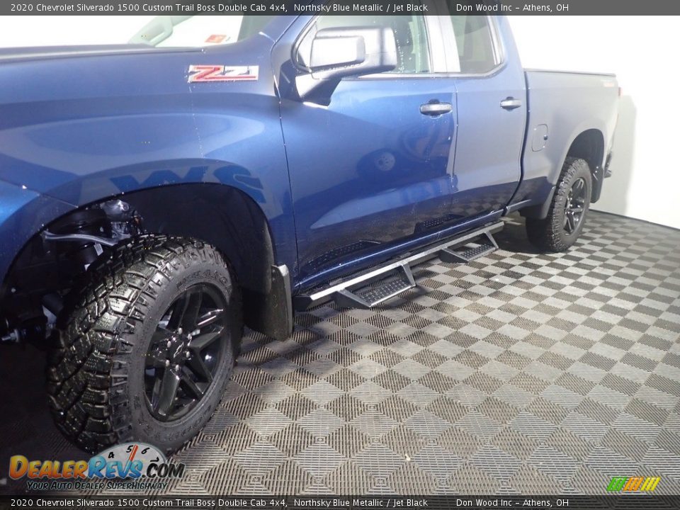 2020 Chevrolet Silverado 1500 Custom Trail Boss Double Cab 4x4 Northsky Blue Metallic / Jet Black Photo #10