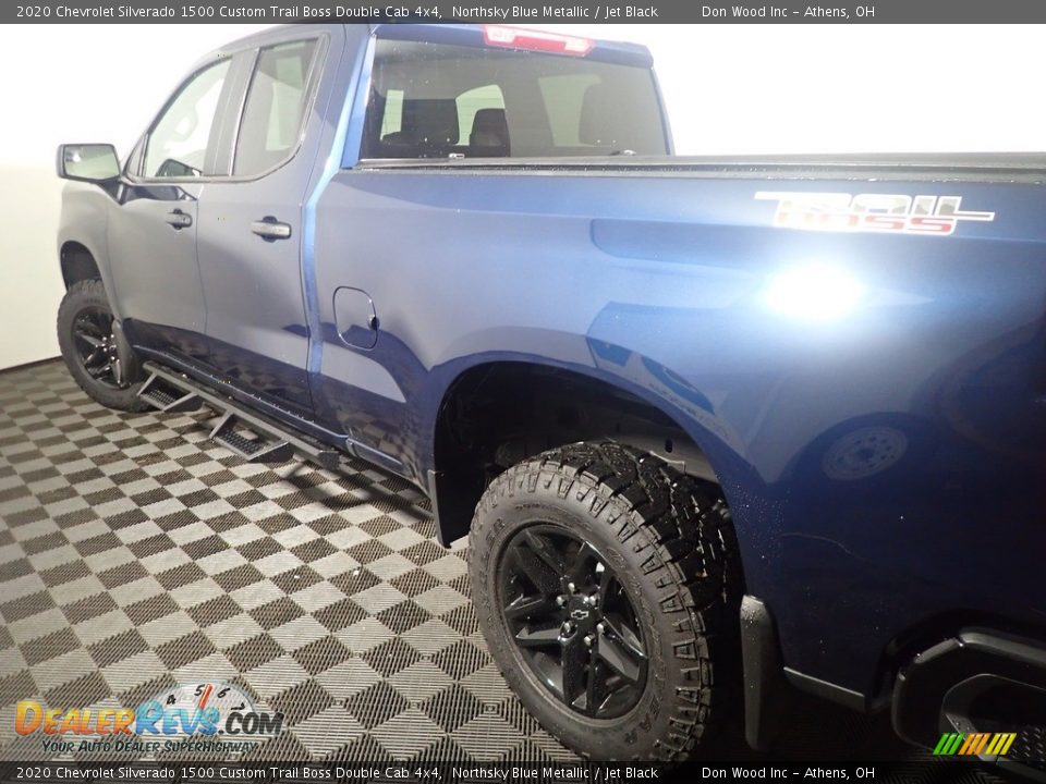 2020 Chevrolet Silverado 1500 Custom Trail Boss Double Cab 4x4 Northsky Blue Metallic / Jet Black Photo #17