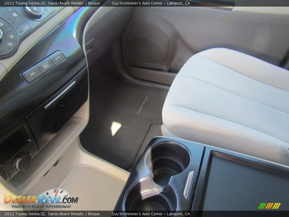 2011 Toyota Sienna LE Sandy Beach Metallic / Bisque Photo #10