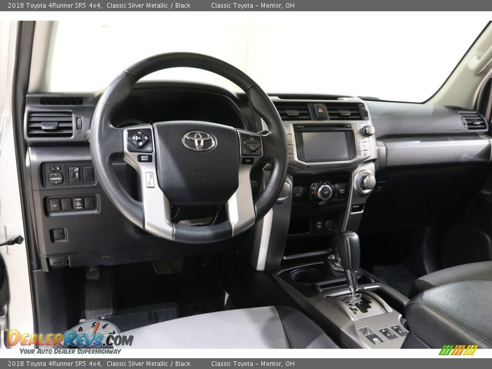 2018 Toyota 4Runner SR5 4x4 Classic Silver Metallic / Black Photo #6
