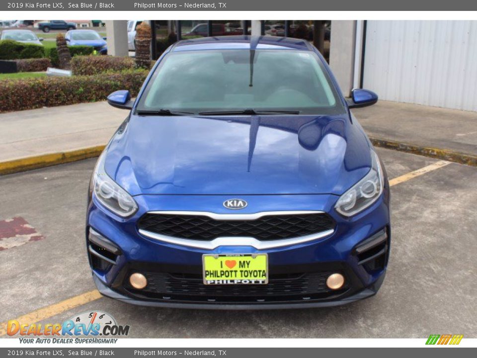 2019 Kia Forte LXS Sea Blue / Black Photo #2