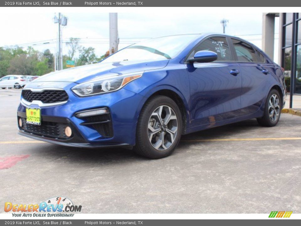 2019 Kia Forte LXS Sea Blue / Black Photo #3