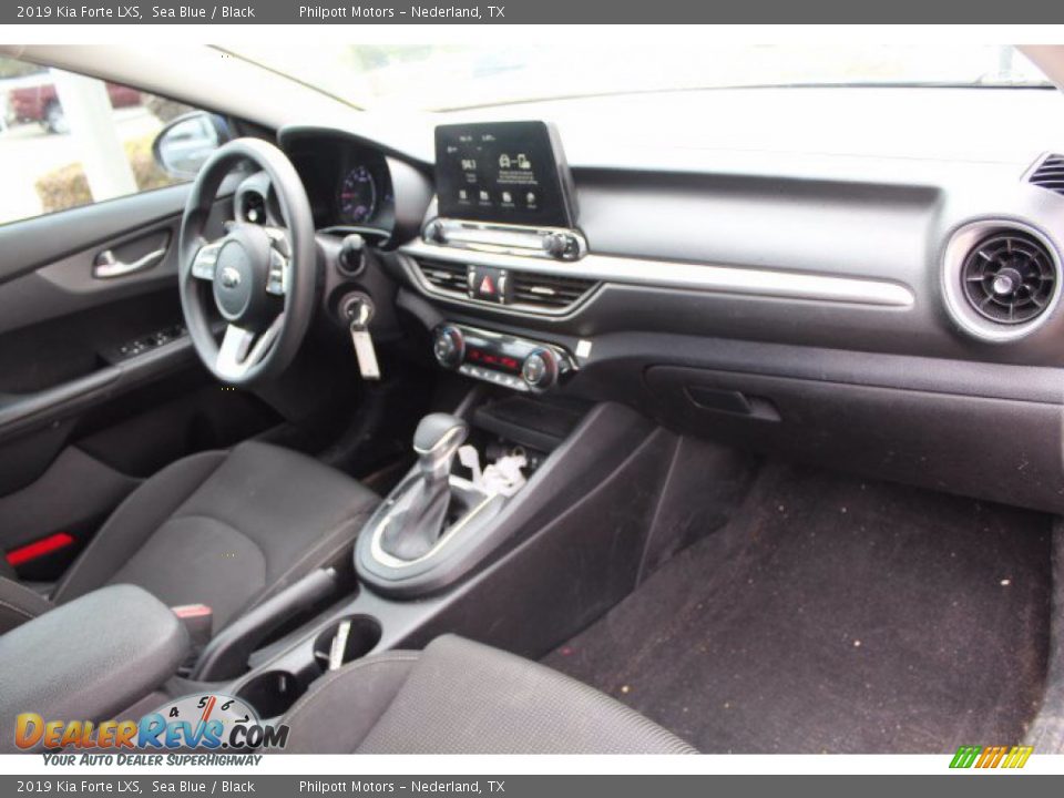 2019 Kia Forte LXS Sea Blue / Black Photo #27