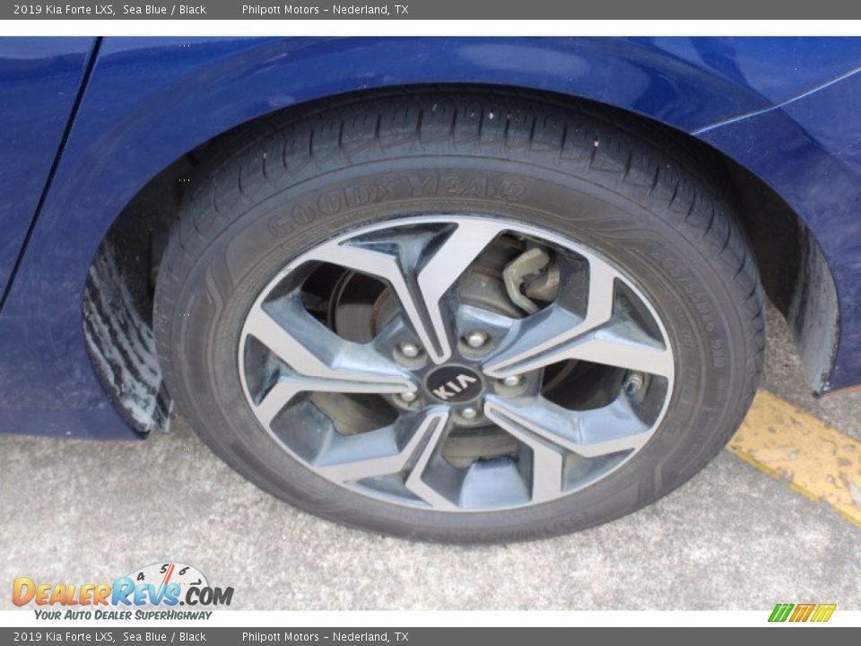 2019 Kia Forte LXS Sea Blue / Black Photo #28