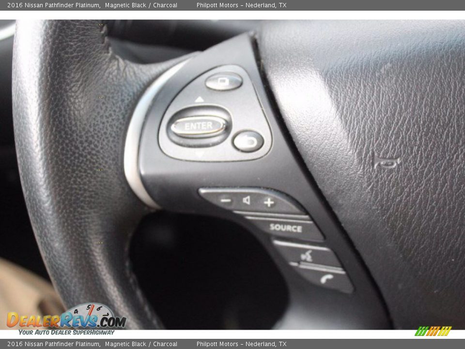 2016 Nissan Pathfinder Platinum Steering Wheel Photo #11