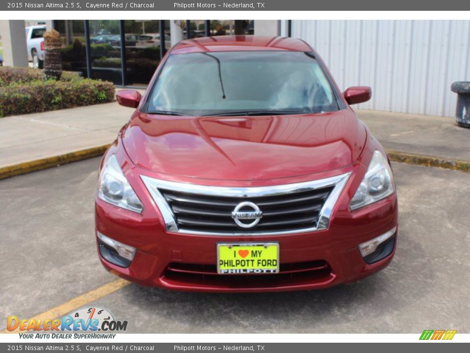2015 Nissan Altima 2.5 S Cayenne Red / Charcoal Photo #2
