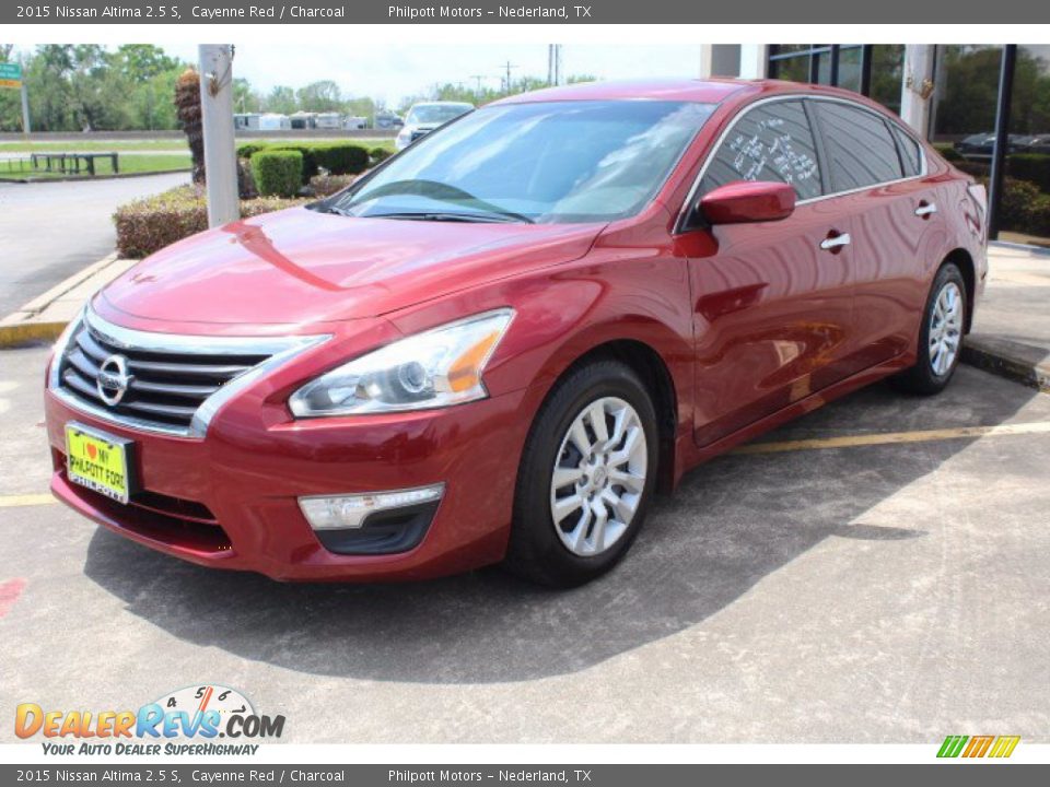 2015 Nissan Altima 2.5 S Cayenne Red / Charcoal Photo #3