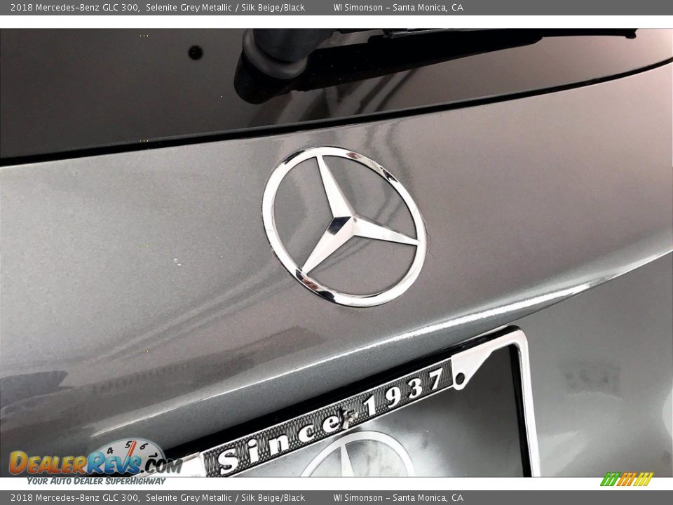 2018 Mercedes-Benz GLC 300 Selenite Grey Metallic / Silk Beige/Black Photo #7