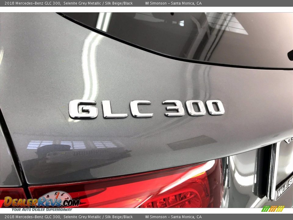 2018 Mercedes-Benz GLC 300 Selenite Grey Metallic / Silk Beige/Black Photo #31