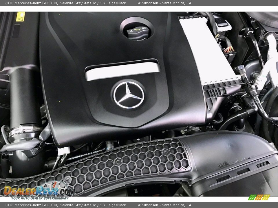2018 Mercedes-Benz GLC 300 Selenite Grey Metallic / Silk Beige/Black Photo #32