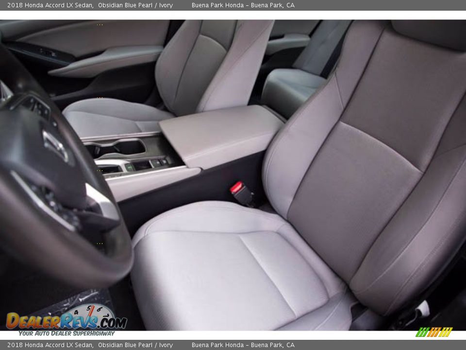 2018 Honda Accord LX Sedan Obsidian Blue Pearl / Ivory Photo #20