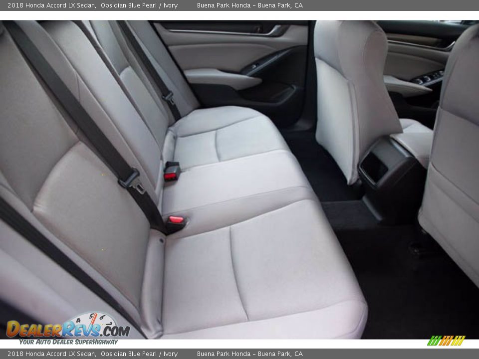 2018 Honda Accord LX Sedan Obsidian Blue Pearl / Ivory Photo #23