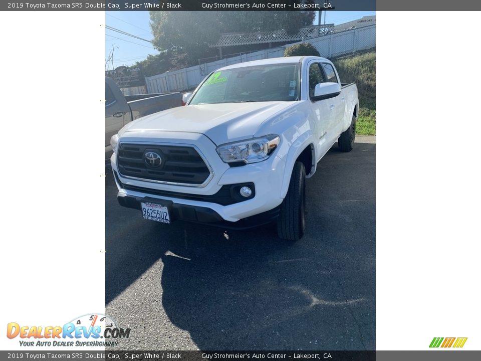 2019 Toyota Tacoma SR5 Double Cab Super White / Black Photo #2