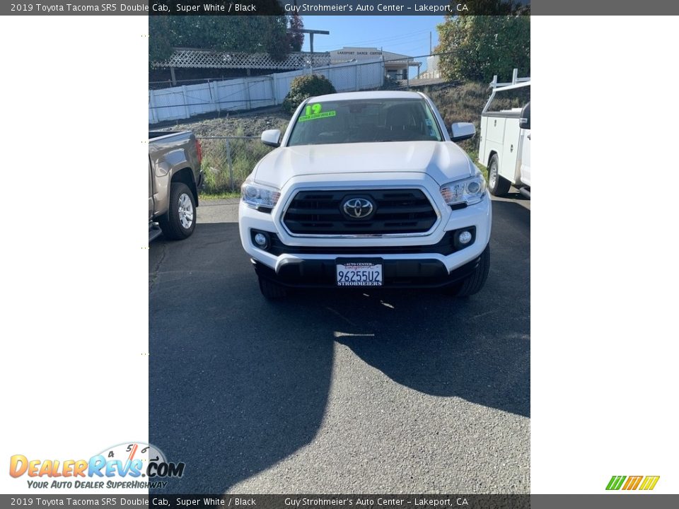 2019 Toyota Tacoma SR5 Double Cab Super White / Black Photo #3